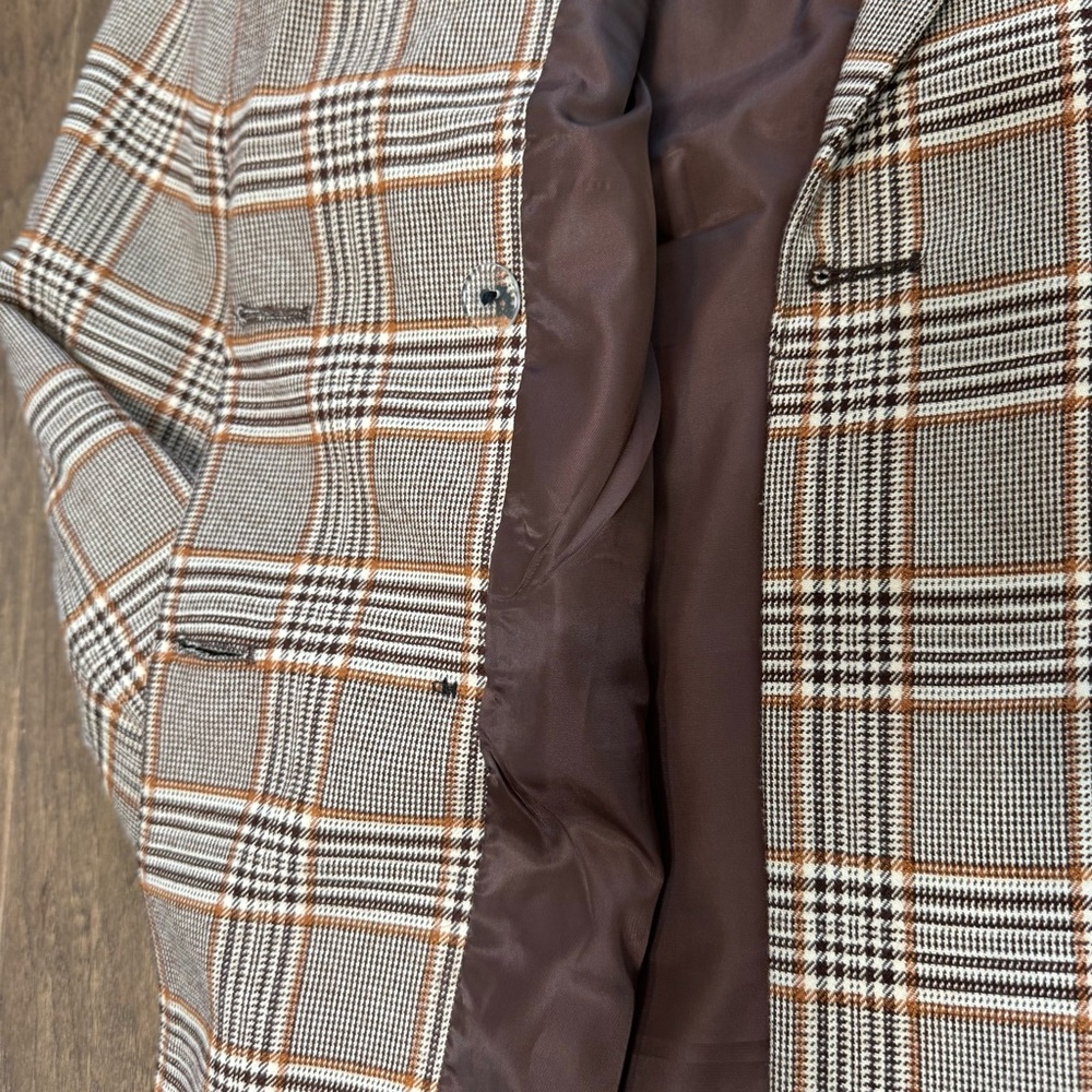 Urban Outfitters Double-Breasted Plaid Blazer - Picture 10 of 15